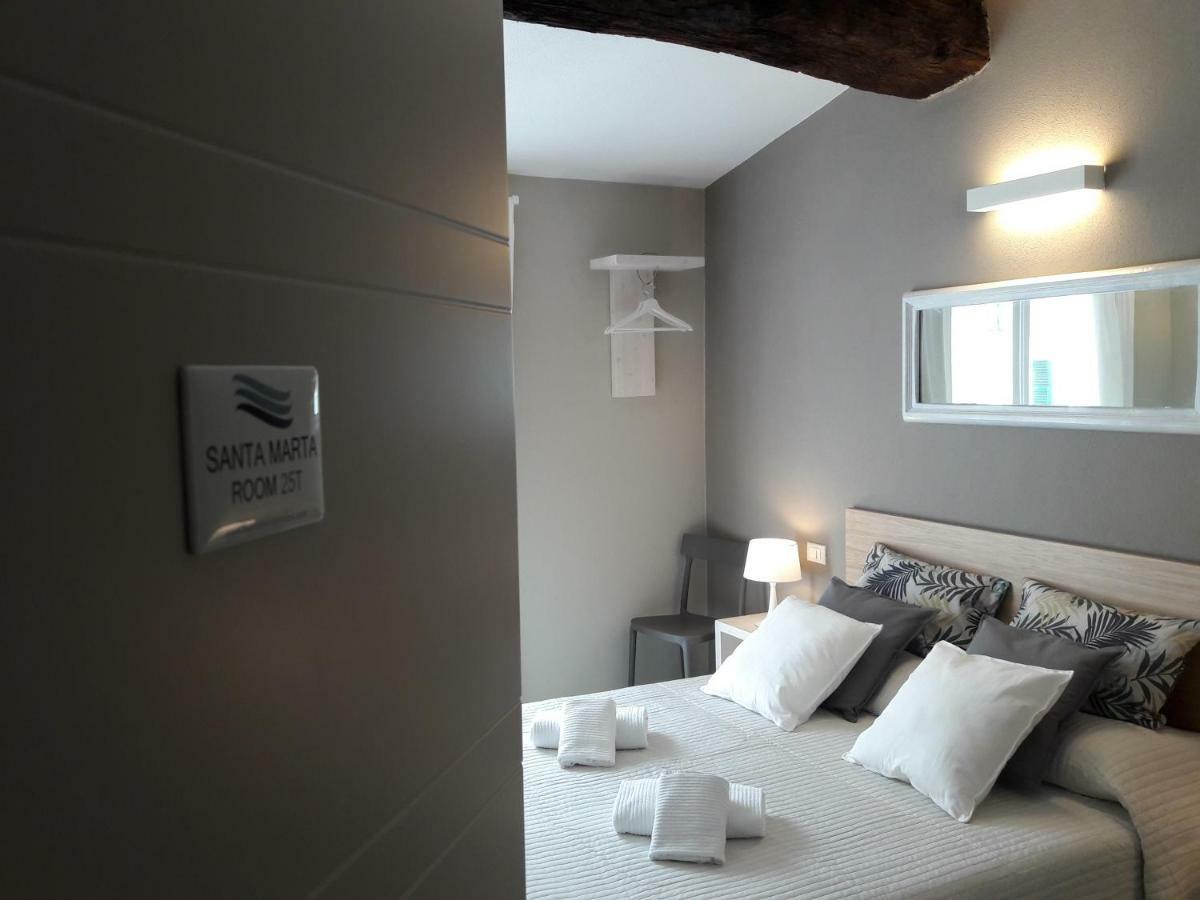 Santa Marta Rooms - Vernazza Exterior photo