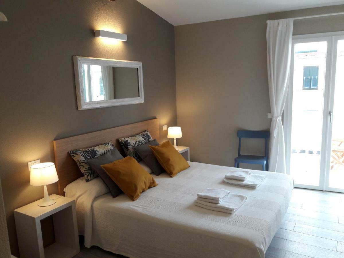 Santa Marta Rooms - Vernazza Exterior photo