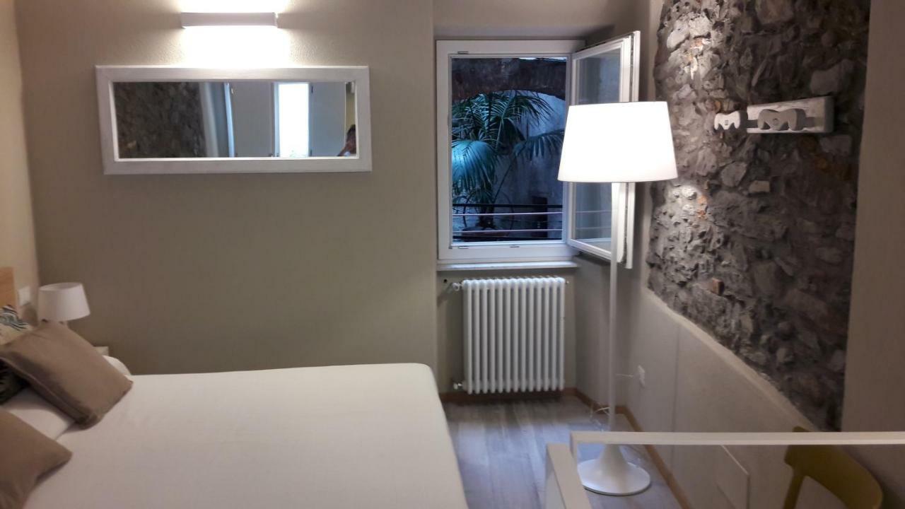 Santa Marta Rooms - Vernazza Exterior photo